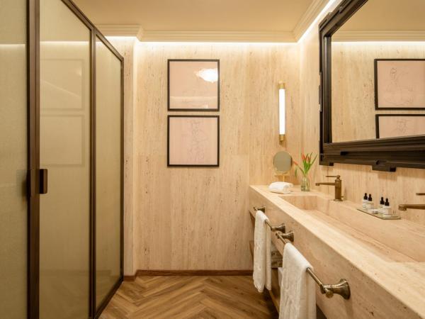 Only YOU Hotel Sevilla : photo 10 de la chambre suite présidentielle