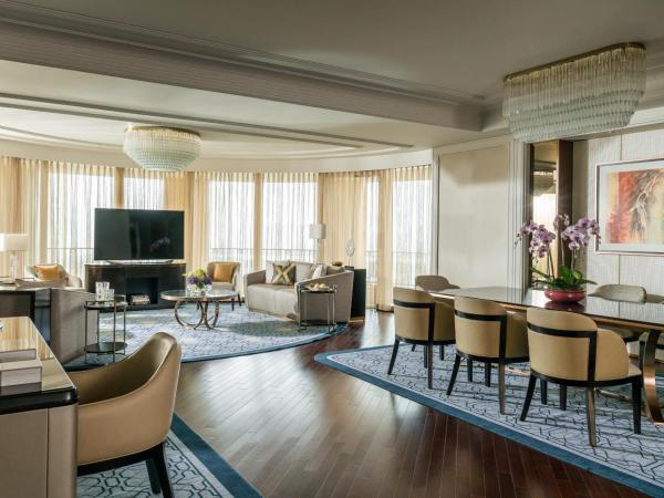 Four Seasons Hotel Macao : photo 5 de la chambre suite 2 chambres royale avec 2 lits king-size