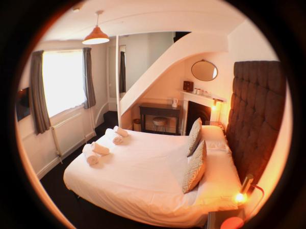 Colson House : photo 6 de la chambre chambre lit king-size supérieure