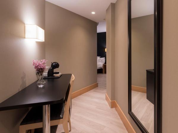 Hotel Plaza : photo 5 de la chambre chambre double ou lits jumeaux premium