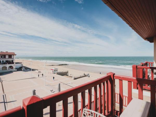 Hôtel de La Plage : photo 1 de la chambre chambre double avec balcon