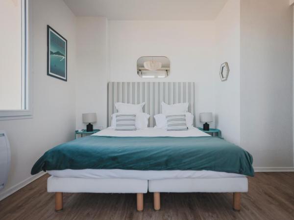 Hôtel de La Plage : photo 5 de la chambre chambre double avec terrasse - vue directe sur mer