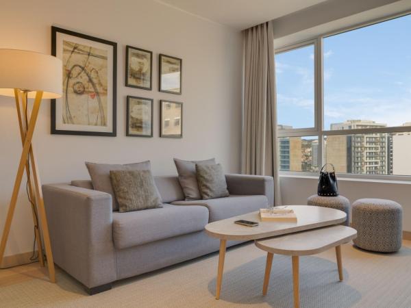 Pestana Tanger - City Center Hotel Suites & Apartments : photo 5 de la chambre suite