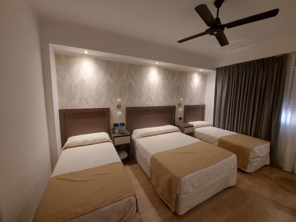 Hotel Internacional : photo 7 de la chambre chambre supérieure