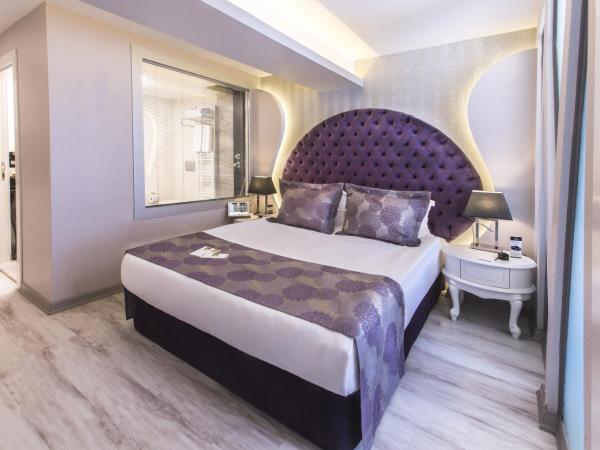 Demonti Hotel : photo 5 de la chambre chambre simple standard avec jacuzzi