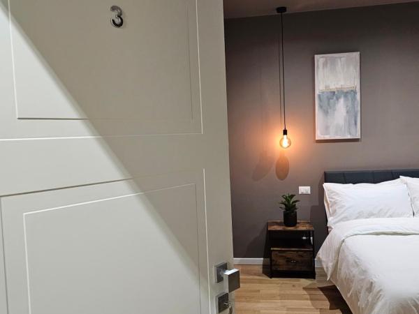 Santrid Suites : photo 2 de la chambre chambre double - vue sur jardin