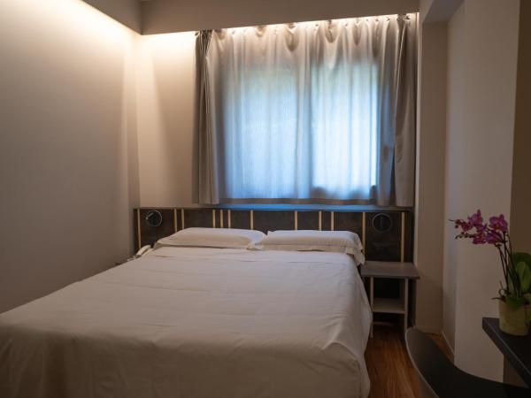 Plaza Hotel Catania : photo 3 de la chambre chambre simple