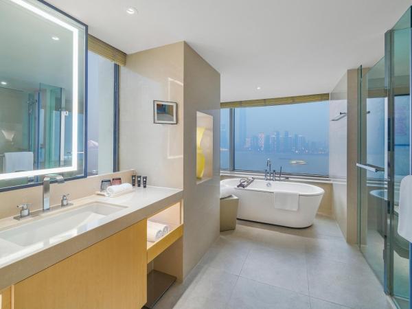 Marco Polo Wuhan : photo 2 de la chambre chambre king premier avec vue sur la rivière