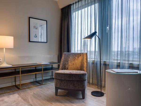 Clayton Hotel Düsseldorf City Centre : photo 1 de la chambre suite exécutive