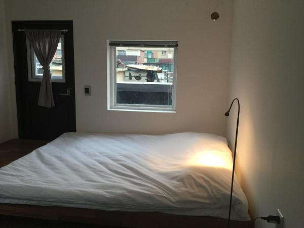 I House Chinchin : photo 1 de la chambre suite avec balcon