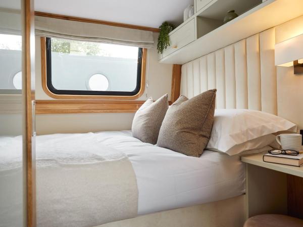 Premium Hausboot am Pichelssee - Madam President : photo 9 de la chambre mobile home