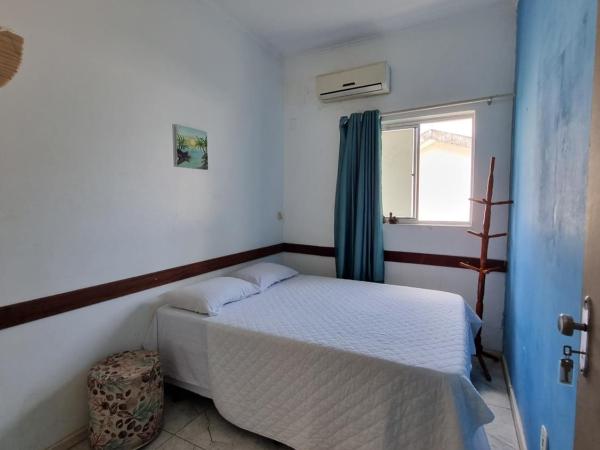 Nomads Hostel Multicultural & Coworking : photo 2 de la chambre petite chambre double