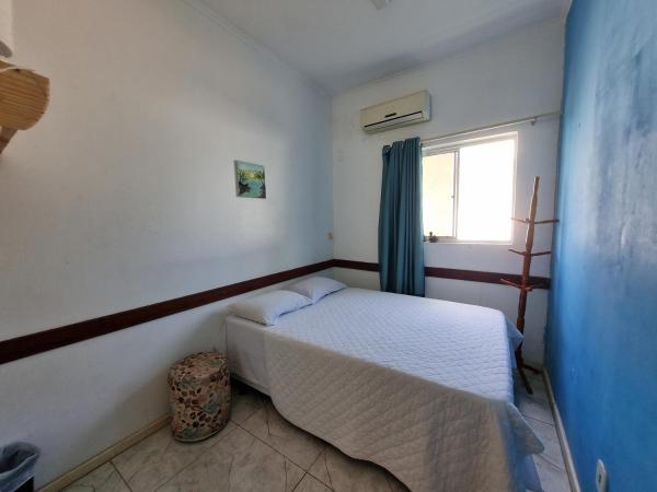 Nomads Hostel Multicultural & Coworking : photo 4 de la chambre petite chambre double