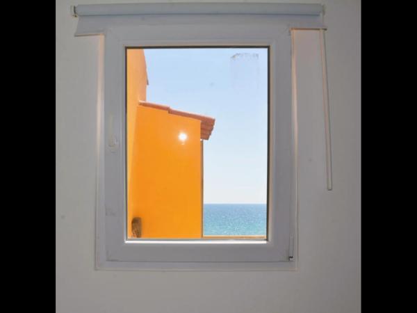 BLife Faro Beach Hostel : photo 5 de la chambre chambre double