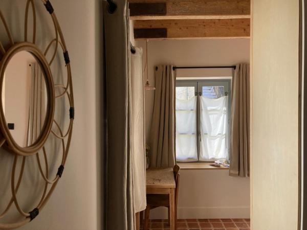 Maison Chemin, chambres d'hôtes à Amboise : photo 5 de la chambre chambre double - accessible aux personnes à mobilité réduite 