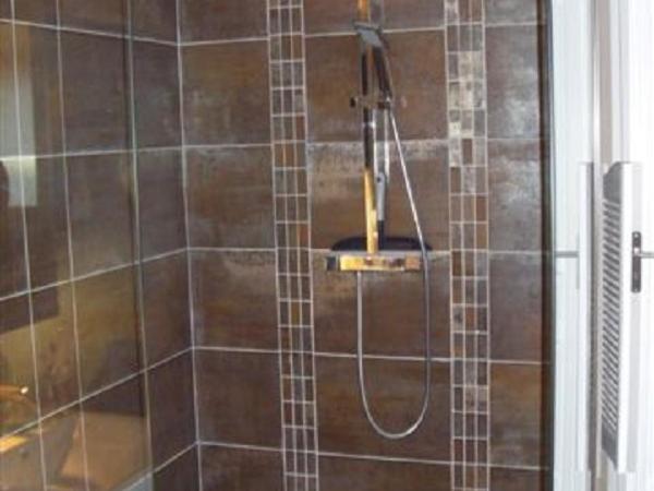 Villa Alluro : photo 5 de la chambre chambre double - vue sur jardin