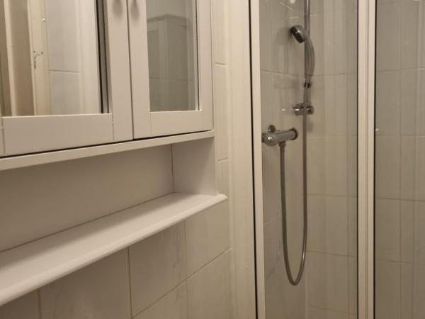 The Windmill Hotel : photo 8 de la chambre chambre simple avec salle de bains extérieure privative