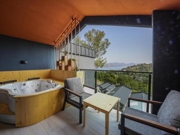 Ramitos Boutique Hotel : photo 1 de la chambre chambre triple de luxe