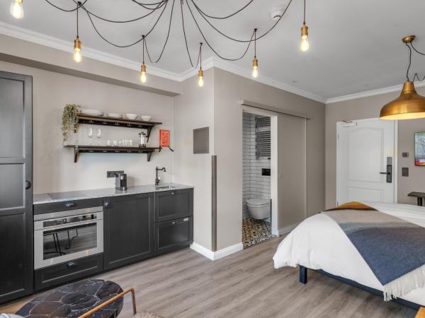 ODDSSON Downtown Hotel : photo 8 de la chambre studio supérieur