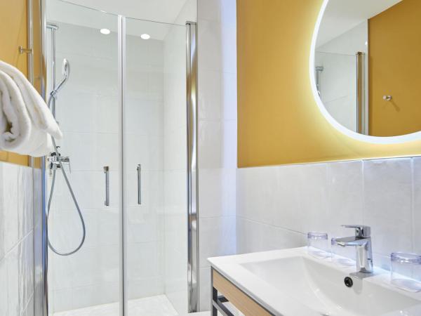 Hôtel Bordeaux Clémenceau by Happyculture : photo 2 de la chambre chambre triple