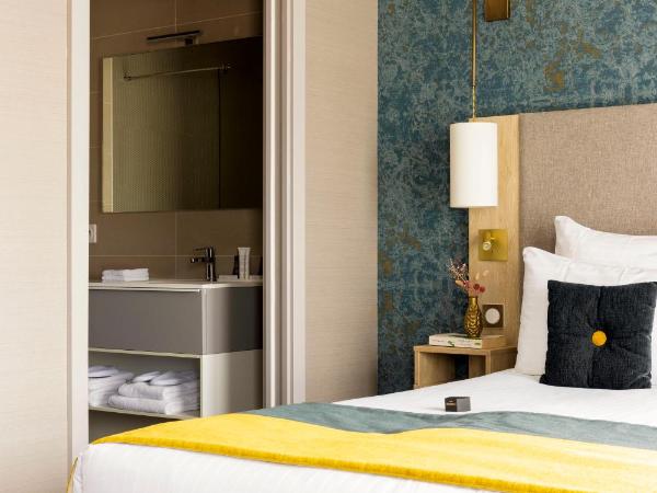 James Boutique Hôtel Colmar centre : photo 7 de la chambre chambre double de luxe