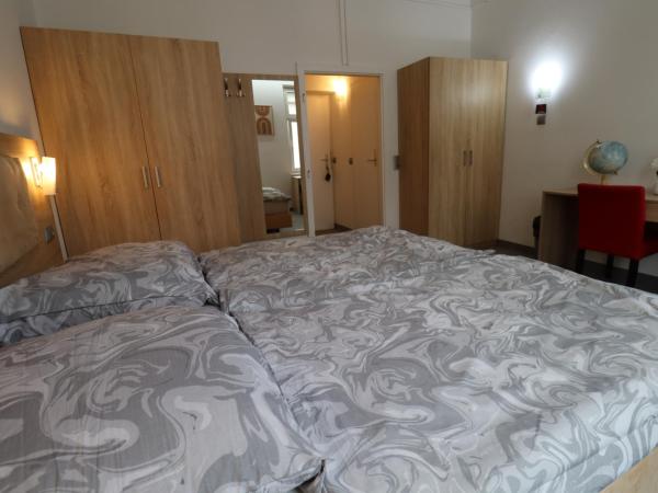 Golden's Apart-Hotel : photo 1 de la chambre chambre simple Économique