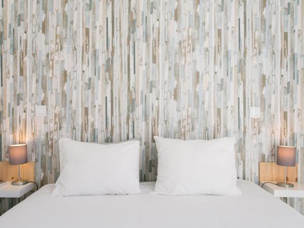 Golden Stay - B&B Experience : photo 4 de la chambre suite - vue sur ville