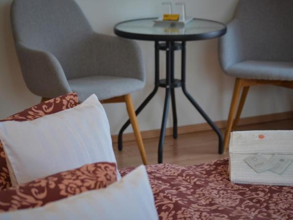 Pension Vyhlídka : photo 5 de la chambre chambre double avec balcon