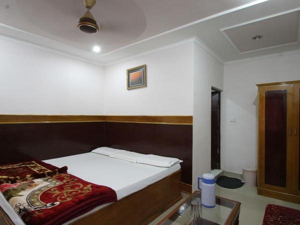 Hotel Ajay International : photo 4 de la chambre chambre double deluxe