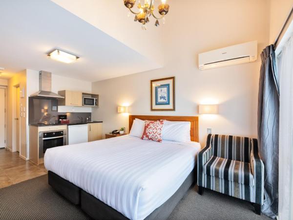 Best Western Newmarket Inn & Suites : photo 5 de la chambre appartement en duplex