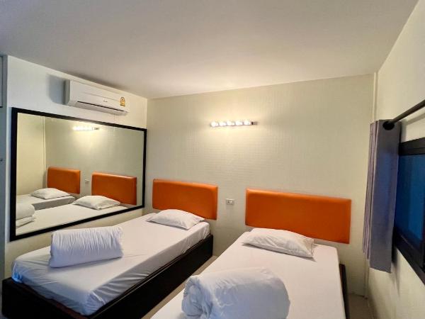 Ngeeb bed and EV station : photo 4 de la chambre chambre lits jumeaux standard