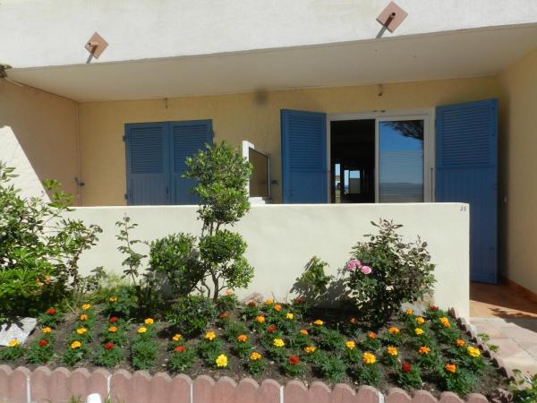 Grand Hotel Moriaz : photo 4 de la chambre chambre double en rez-de-chaussée avec vue sur la mer