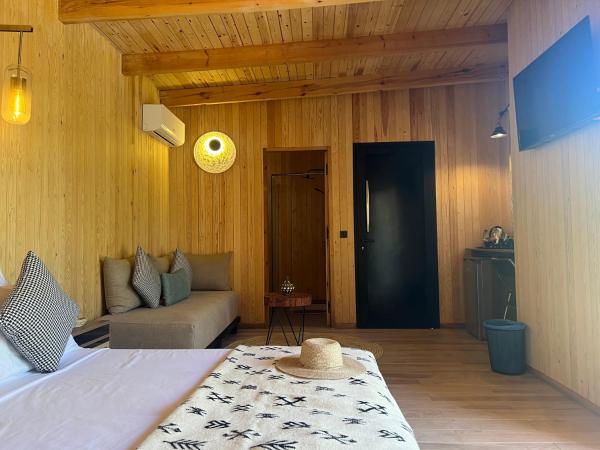 Domain The blaze : photo 3 de la chambre chambre triple - vue sur jardin