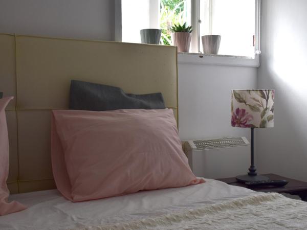 Green House : photo 1 de la chambre chambre double avec salle de bains privative