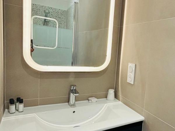 Hôtel Astria : photo 2 de la chambre chambre double - vue sur mer