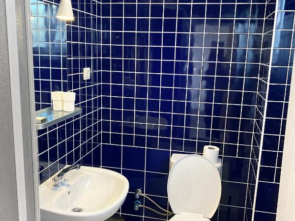 Petek Pansiyon Fenerbahce Kadikoy : photo 7 de la chambre chambre lit king-size supérieure