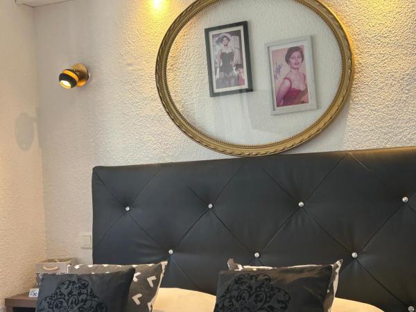 ATH hôtel Athénée : photo 10 de la chambre petite chambre double