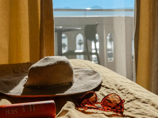 Hôtel Du Golfe : photo 3 de la chambre chambre double avec balcon - vue sur mer