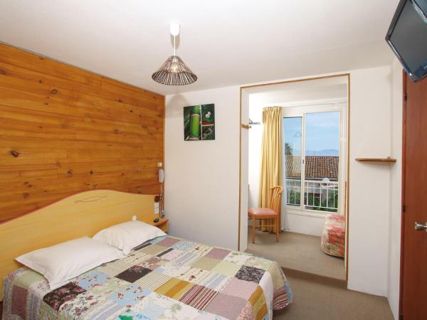 Hôtel La Croix de Malte : photo 1 de la chambre chambre double confort