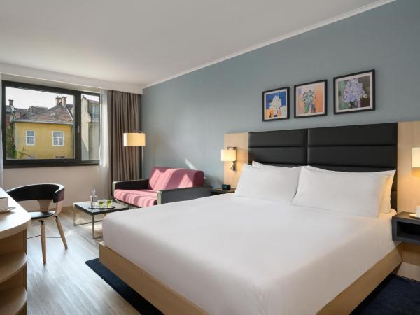 Hilton Garden Inn Budapest City Centre : photo 9 de la chambre chambre familiale