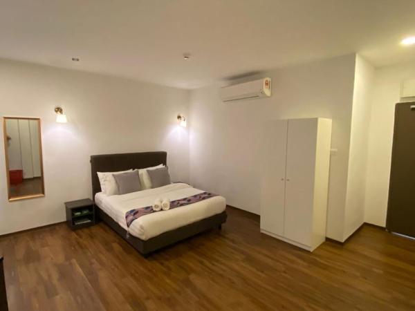 HOTEL LONGHOUSE : photo 4 de la chambre chambre double