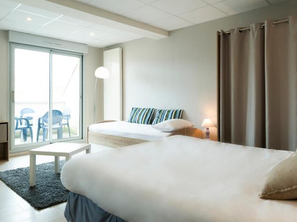 The Originals Boutique, Hôtel Neptune, Berck-sur-Mer (Inter-Hotel) : photo 1 de la chambre studio (4 adultes)