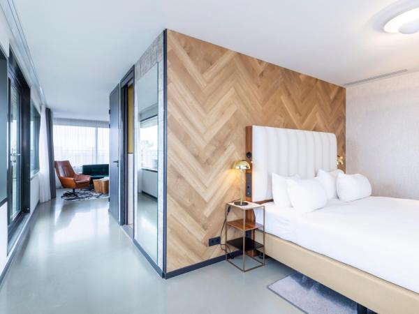 Fletcher Boutique Hotel Slaak-Rotterdam : photo 1 de la chambre suite avec balcon