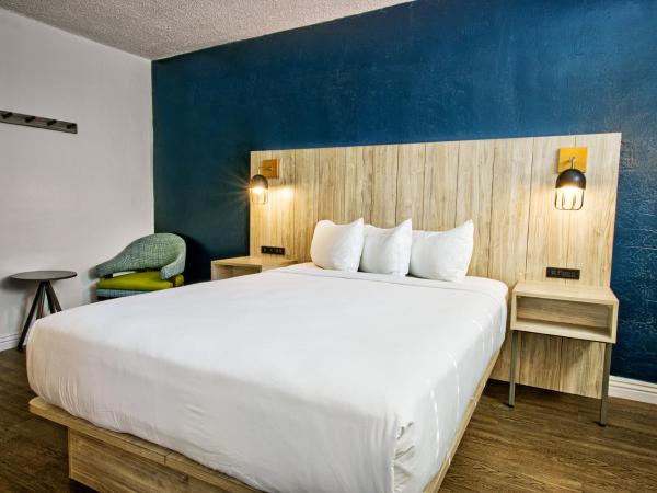 Downtowner Boutique Hotel : photo 2 de la chambre chambre standard lit queen-size