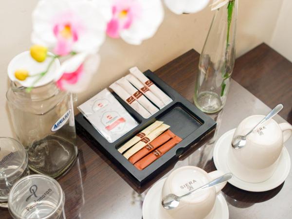 Pandanaran Prawirotaman Yogyakarta : photo 4 de la chambre chambre familiale supérieure