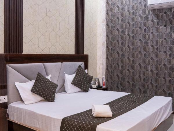 SR GUEST HOUSE & HOTEL : photo 6 de la chambre chambre double deluxe