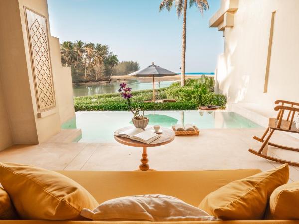 Devasom Khao Lak Beach Resort & Villas : photo 2 de la chambre suite paradise avec piscine - côté plage