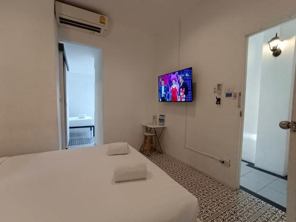 Chino Town at Yaowarat Phuket - SHA Plus : photo 2 de la chambre chambre familiale