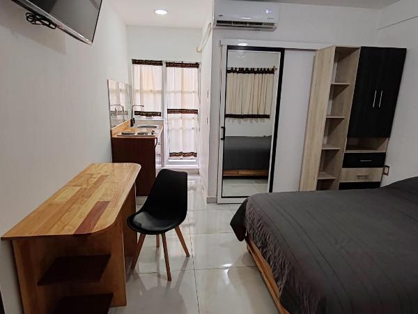 CASA COCO OAXACA INN : photo 2 de la chambre chambre double avec balcon