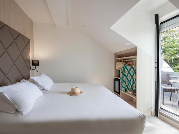 GOLDEN TULIP CANNES HOTEL de PARIS : photo 4 de la chambre chambre double avec balcon